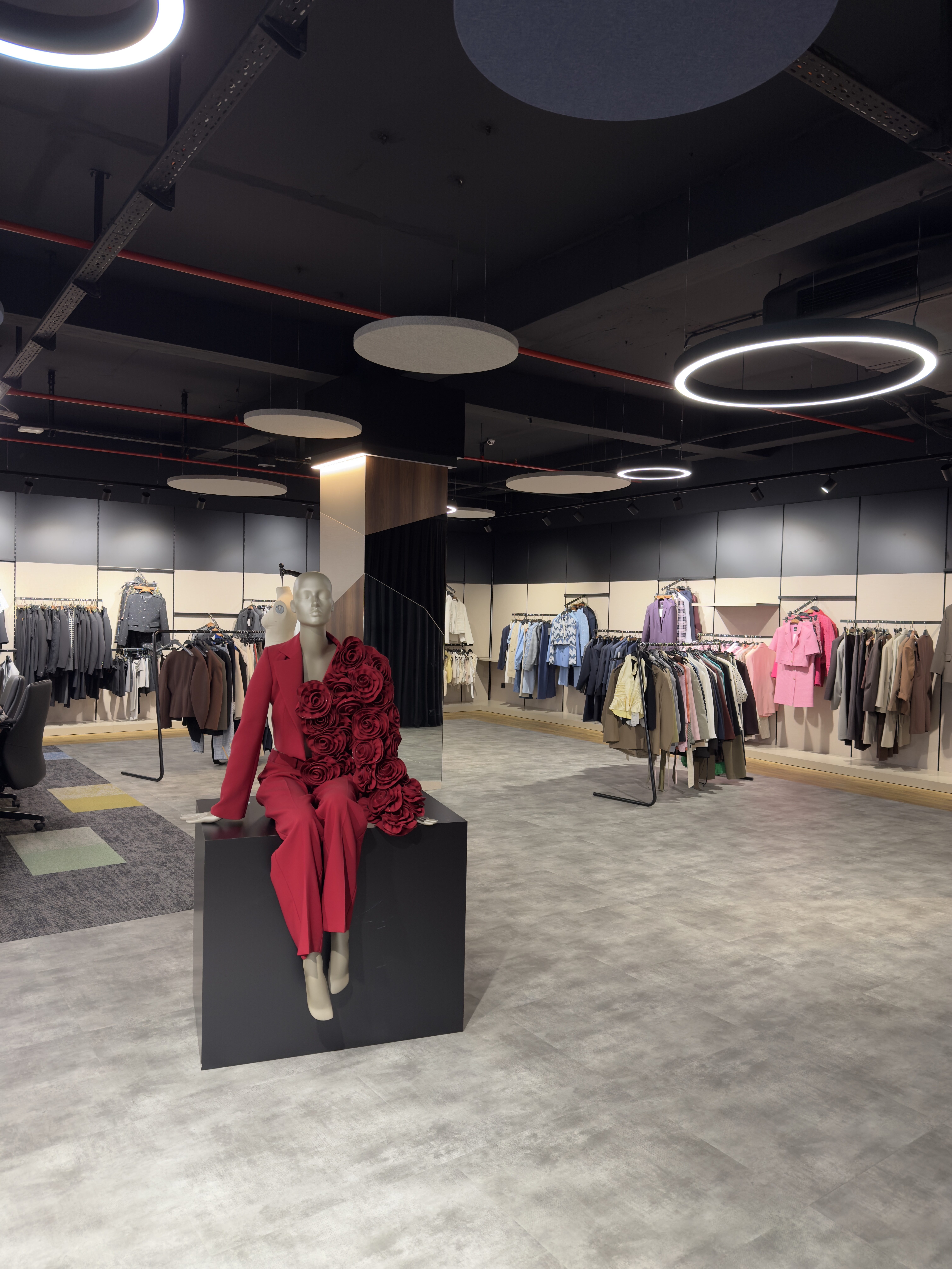 Sarpteks showroom and collection presentation space